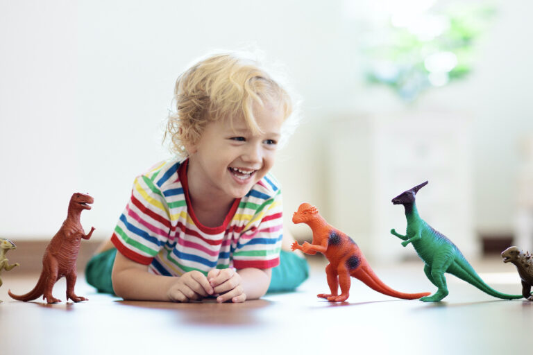 Dlaczego dzieci fascynują się dinozaurami?